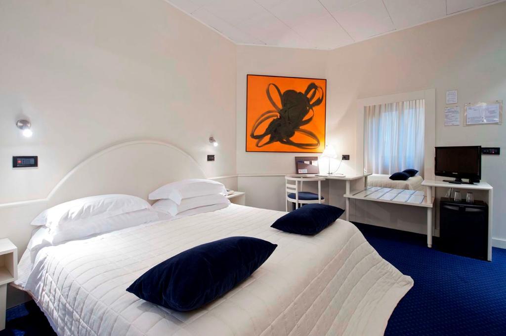 Rechigi - Adults Only